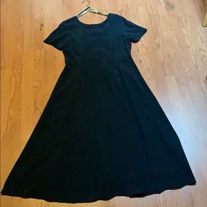 100% SILK!  Blue j peterman company dress